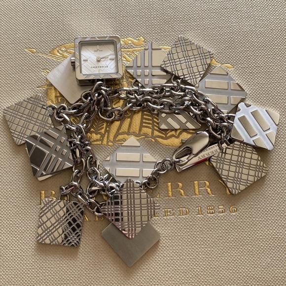 Authentic Burberry charm bracelet watch - Picture 2 of 5